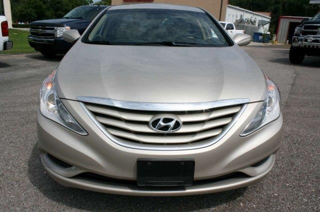 2011 Hyundai Sonata FWD 4dr Sport