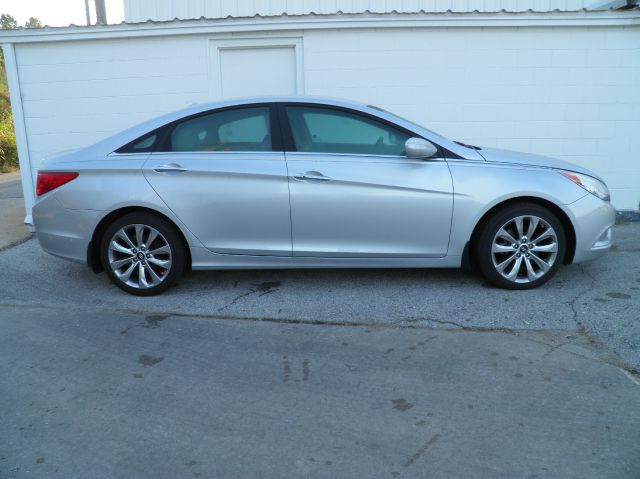 2011 Hyundai Sonata Navigation Chrome RR DVD