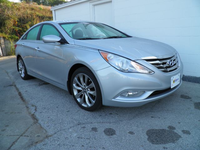 2011 Hyundai Sonata Navigation Chrome RR DVD