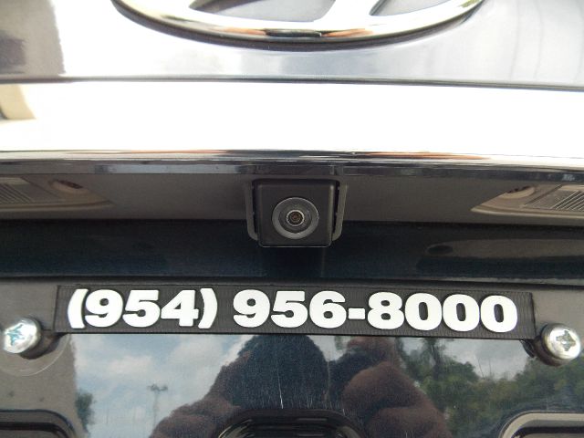 2011 Hyundai Sonata Crew Cabz71