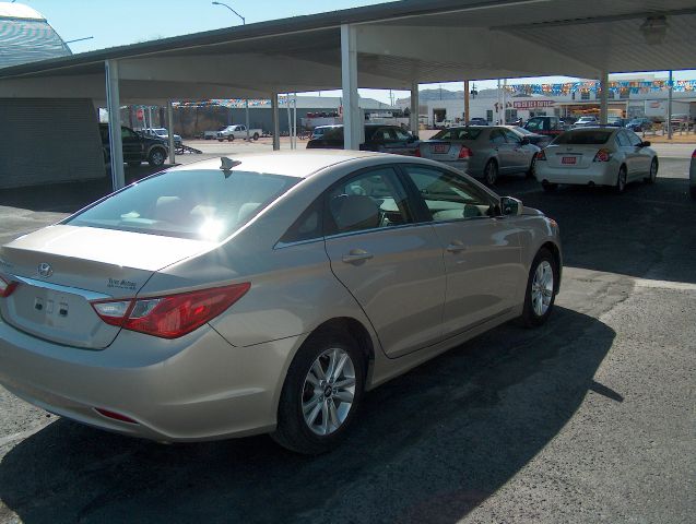 2011 Hyundai Sonata FWD 4dr Sport