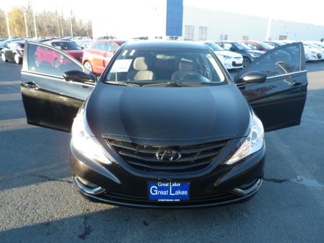 2011 Hyundai Sonata GLX 4motion Sedan 4D
