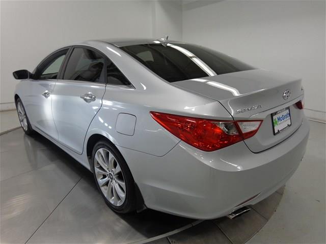 2012 Hyundai Sonata Z71 4 X
