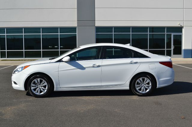 2012 Hyundai Sonata FWD 4dr Sport