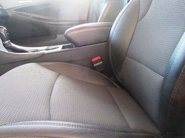 2012 Hyundai Sonata Z71 4 X