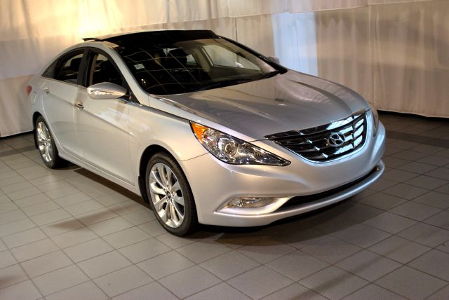 2012 Hyundai Sonata Crew Cabz71