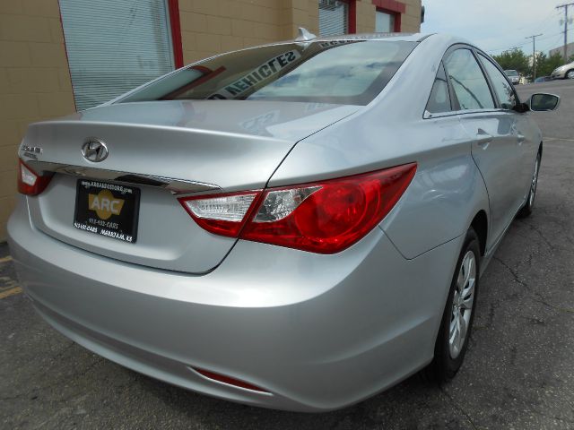 2012 Hyundai Sonata FWD 4dr Sport