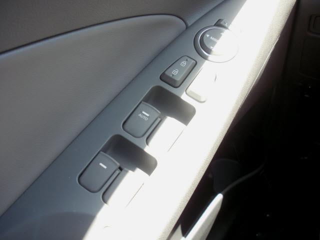 2013 Hyundai Sonata Gx Sport Utility