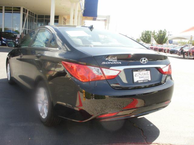 2013 Hyundai Sonata FWD 4dr Sport