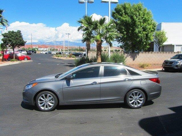 2013 Hyundai Sonata SE