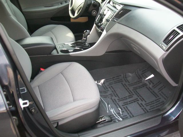2013 Hyundai Sonata FWD 4dr Sport