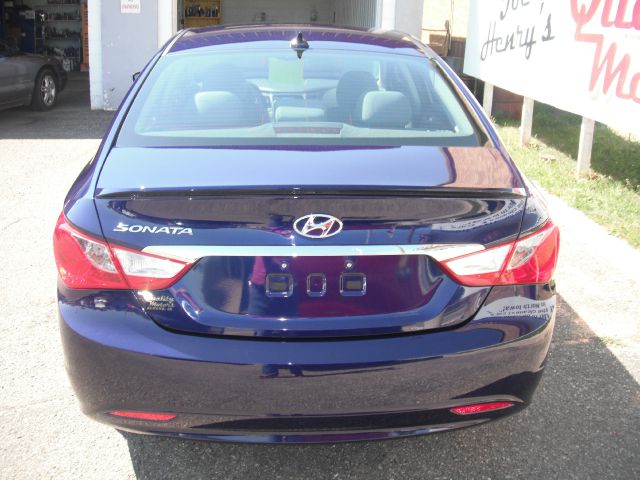 2013 Hyundai Sonata FWD 4dr Sport
