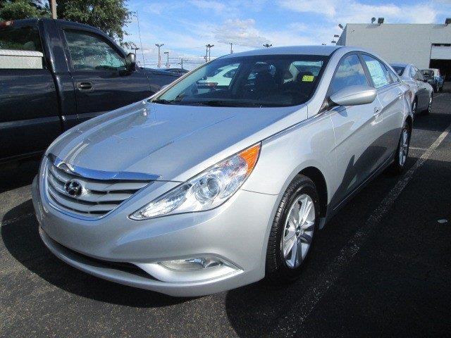 2013 Hyundai Sonata 4dr Sdn SE