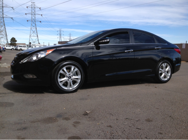 2013 Hyundai Sonata Crew Cabz71