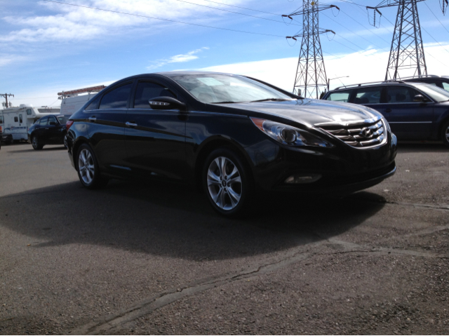 2013 Hyundai Sonata Crew Cabz71