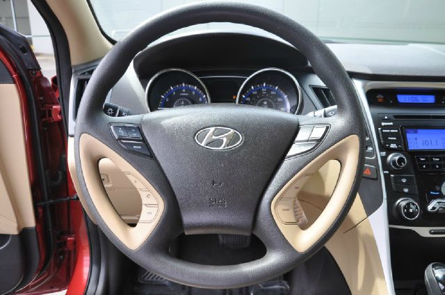 2013 Hyundai Sonata FWD 4dr Sport