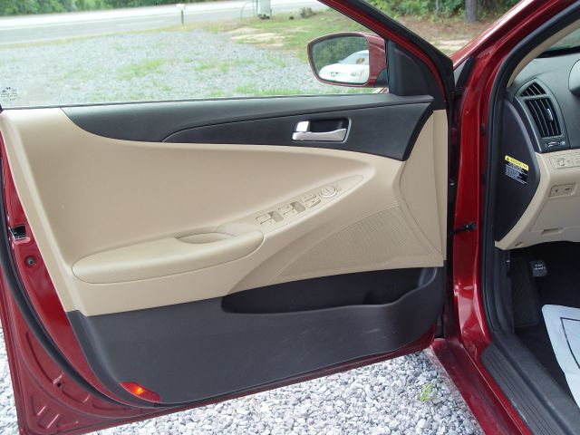 2013 Hyundai Sonata FWD 4dr Sport