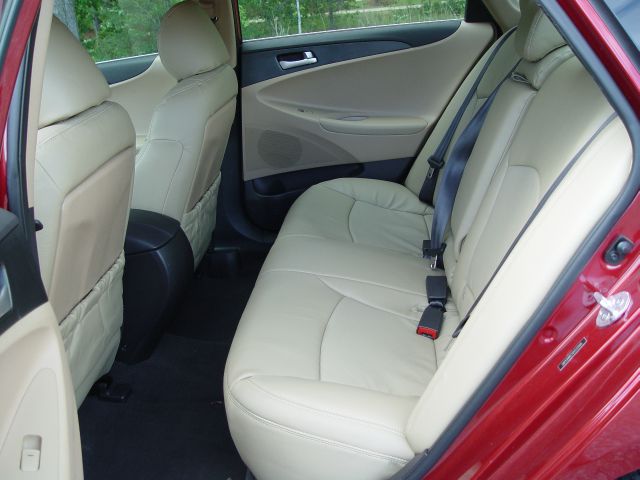 2013 Hyundai Sonata FWD 4dr Sport