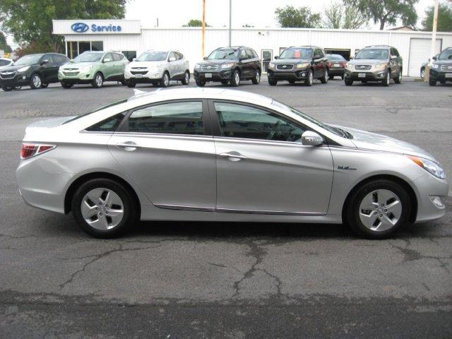 2011 Hyundai Sonata Hybrid ESi