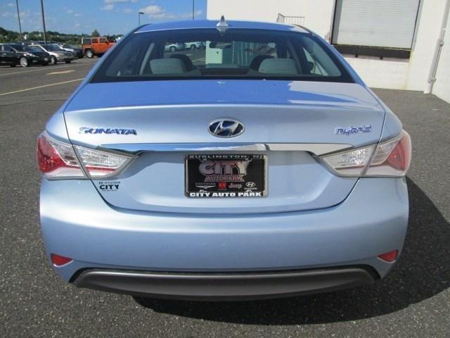2011 Hyundai Sonata Hybrid ESi