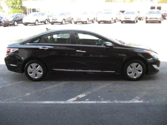 2011 Hyundai Sonata Hybrid ESi