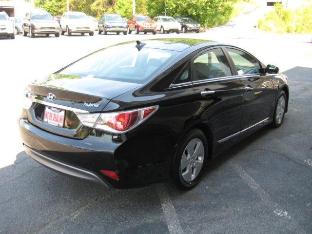 2011 Hyundai Sonata Hybrid ESi