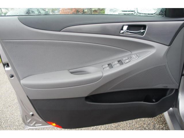 2013 Hyundai Sonata Hybrid Unknown