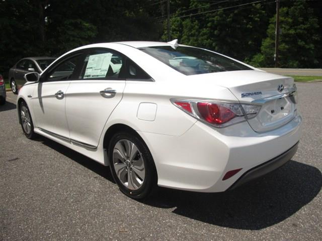 2013 Hyundai Sonata Hybrid SLT 25