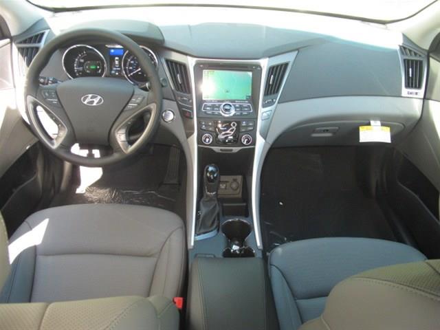 2013 Hyundai Sonata Hybrid SLT 25
