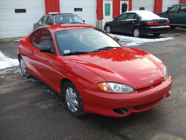 1997 Hyundai Tiburon Base