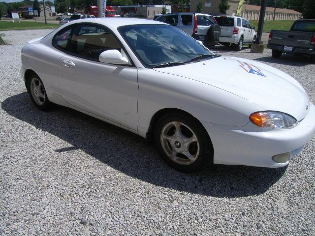 1999 Hyundai Tiburon Elk Conversion Van