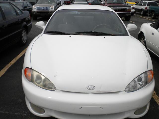 1999 Hyundai Tiburon Unknown