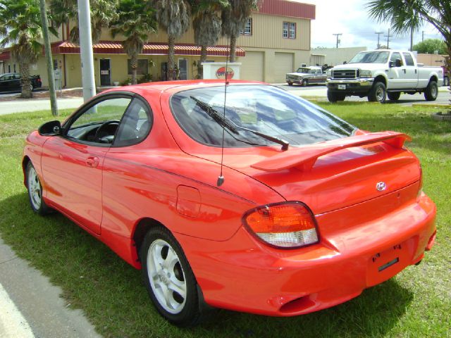 2000 Hyundai Tiburon GT Premium