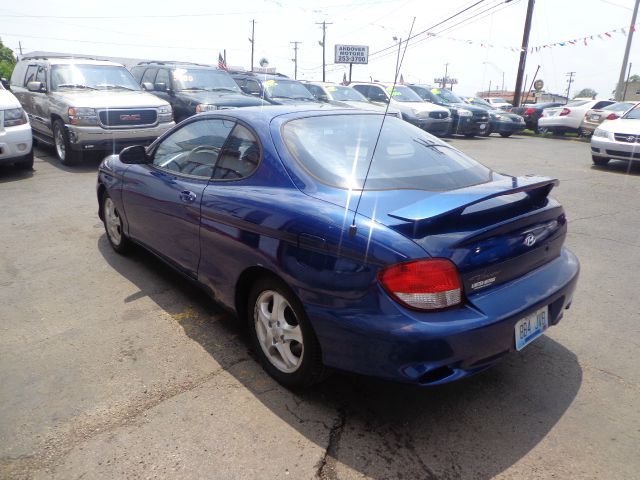 2001 Hyundai Tiburon GT Premium