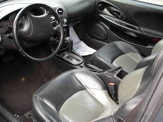 2001 Hyundai Tiburon GT Premium