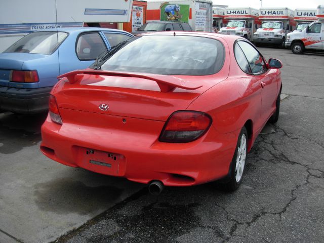 2001 Hyundai Tiburon GT Premium
