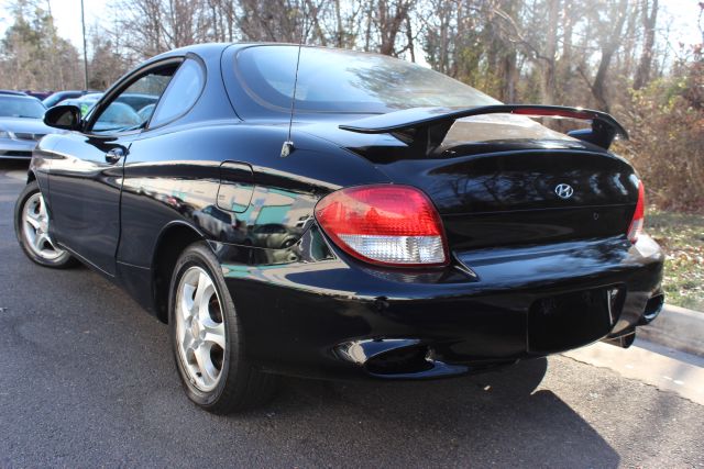 2001 Hyundai Tiburon GT Premium