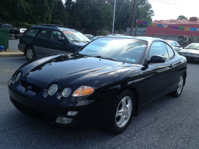 2001 Hyundai Tiburon GT Premium