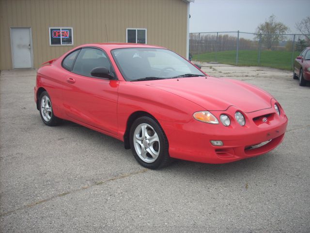 2001 Hyundai Tiburon GT Premium