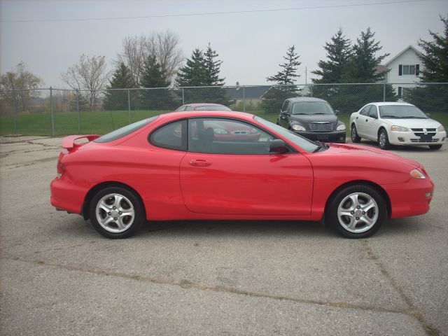 2001 Hyundai Tiburon GT Premium