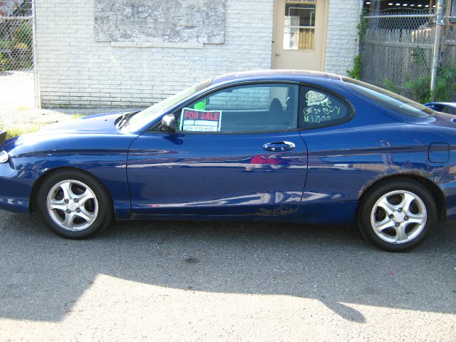 2001 Hyundai Tiburon GT Premium