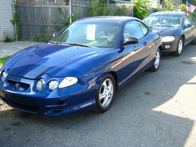 2001 Hyundai Tiburon GT Premium