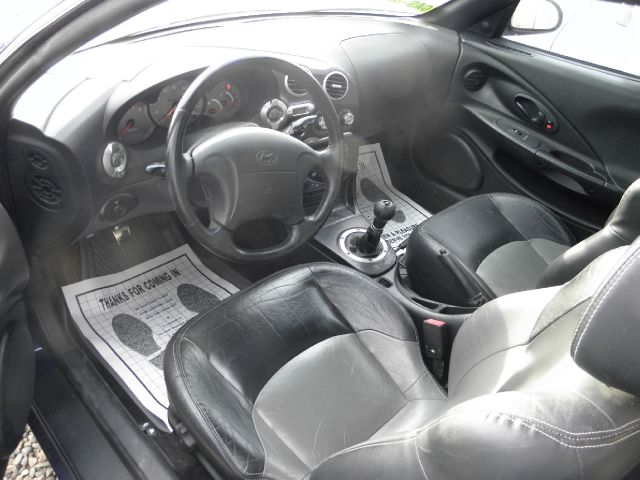 2001 Hyundai Tiburon GT Premium