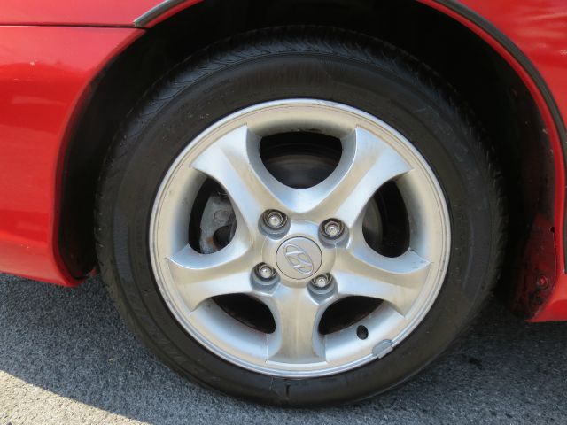 2001 Hyundai Tiburon GT Premium