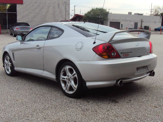 2003 Hyundai Tiburon SE LE Pro-4x