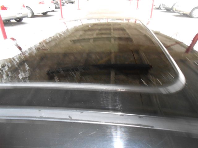 2003 Hyundai Tiburon Base