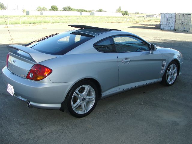 2003 Hyundai Tiburon SE LE Pro-4x