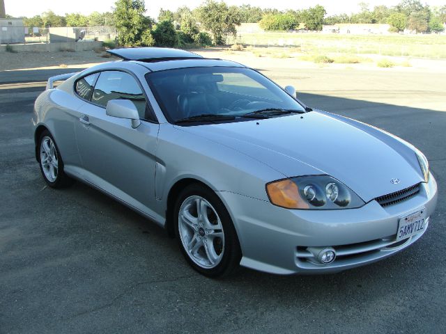 2003 Hyundai Tiburon SE LE Pro-4x