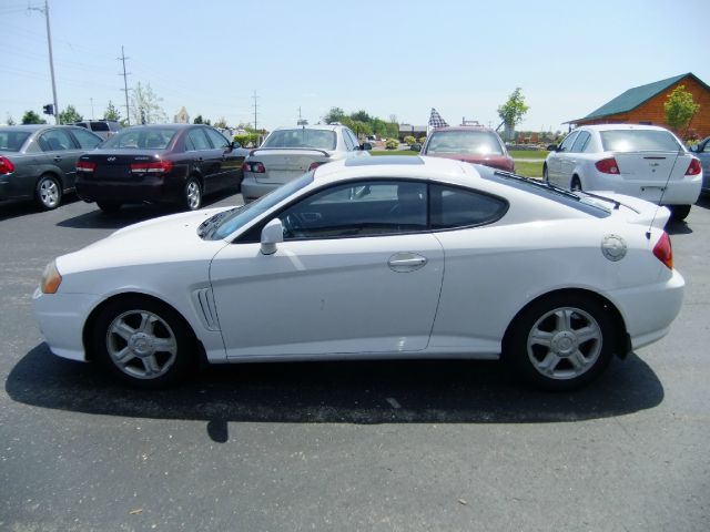 2003 Hyundai Tiburon Base