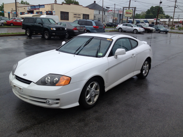 2003 Hyundai Tiburon SE LE Pro-4x